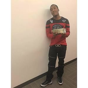 Meet your Posher, Chase